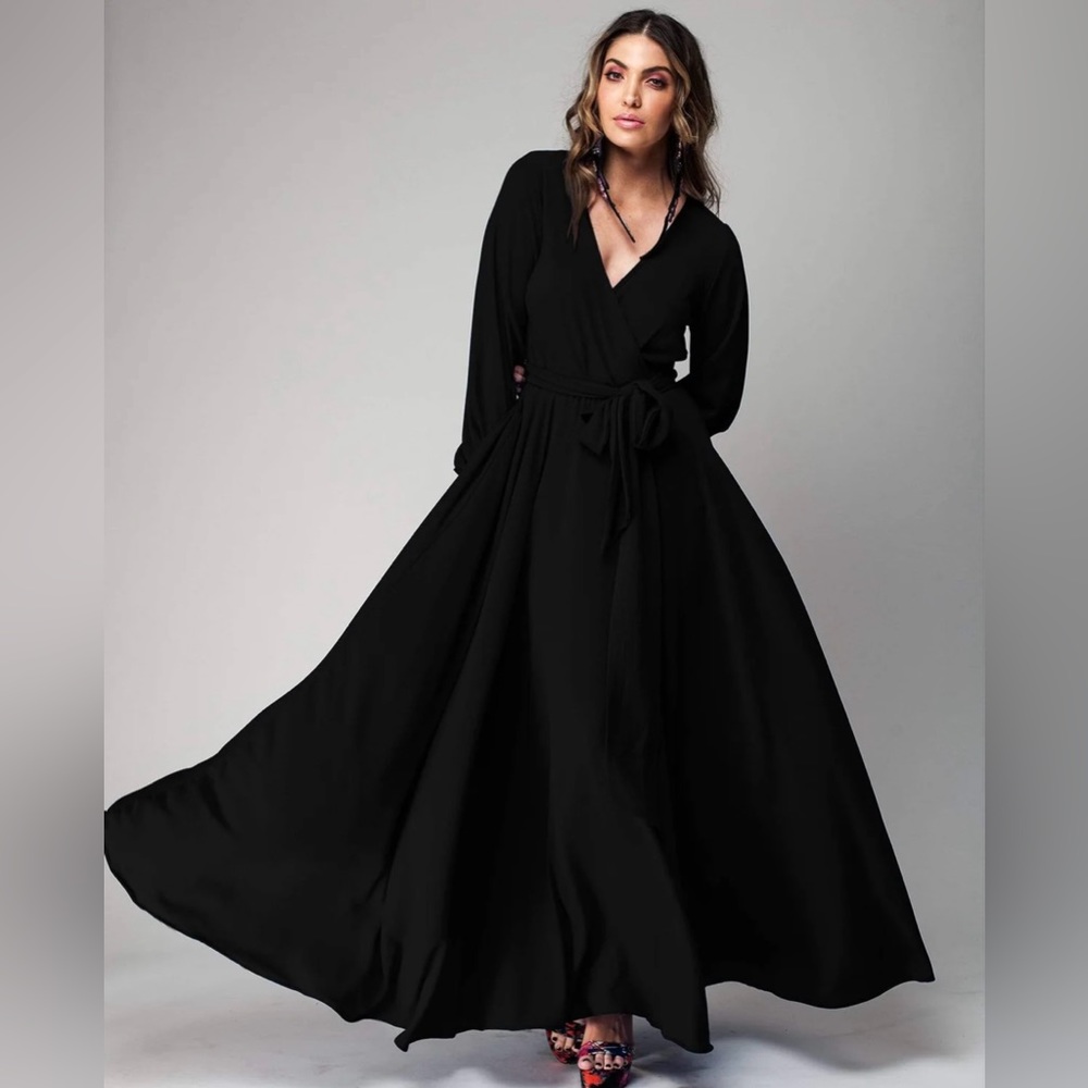 Meghan LA Lilypad Maxi Dress, Black